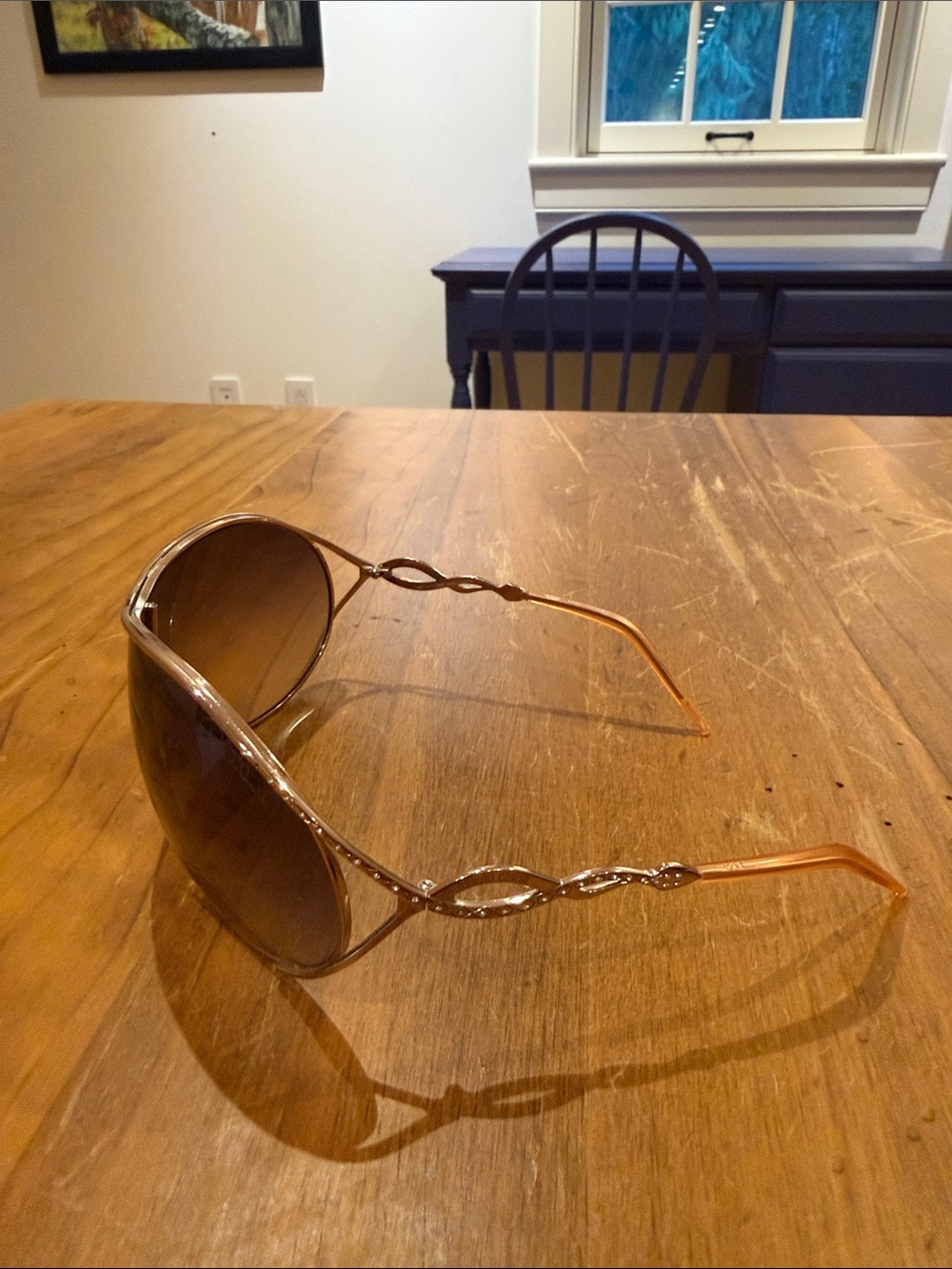 Women’s Wrap Shield Sunglasses in Brown Gradient - Classic Aviator Styl - Picture 2 of 7